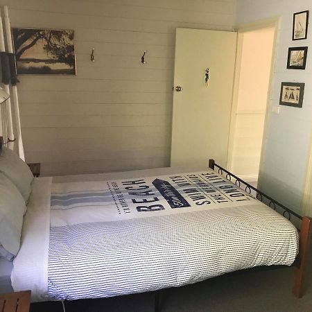 Port Campbell Guesthouse & Flash Packers Exterior photo