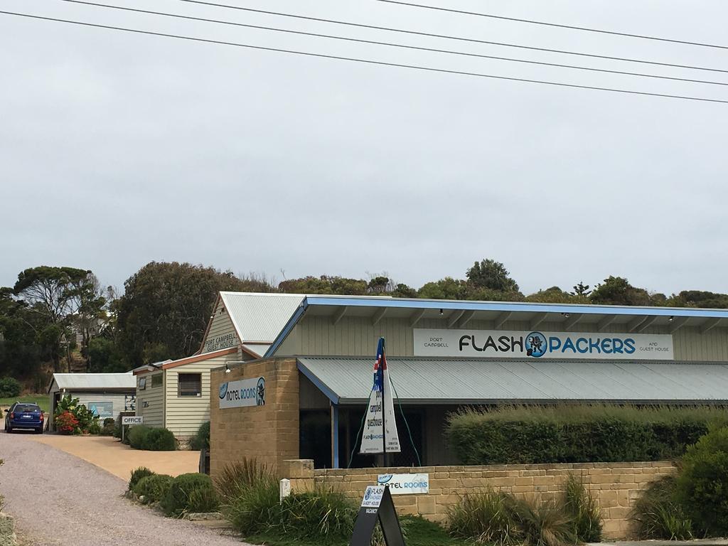 Port Campbell Guesthouse & Flash Packers Exterior photo